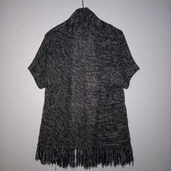 Sleeveless Cardigan - Picture 2 of 2